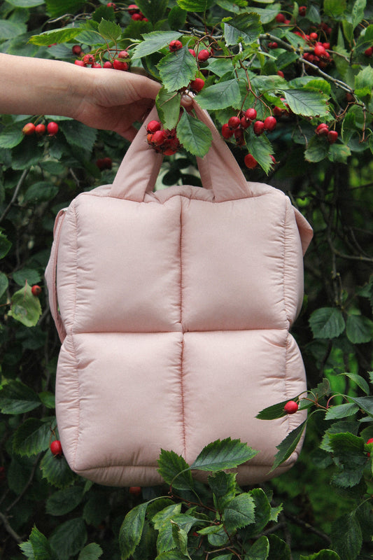 Pillow Puffer Laptop Bag in Light Pink