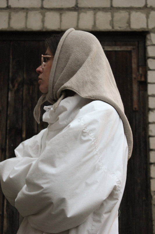 Handcrafted headscarf in Beige