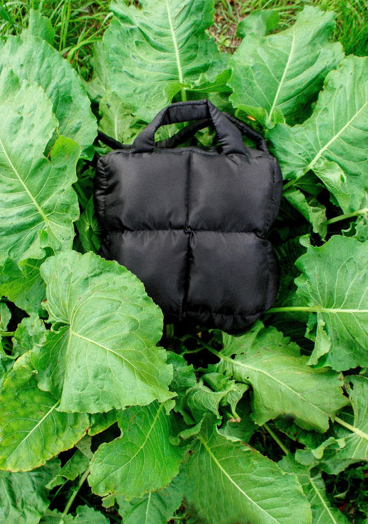 Pillow Puffer Bag in Black