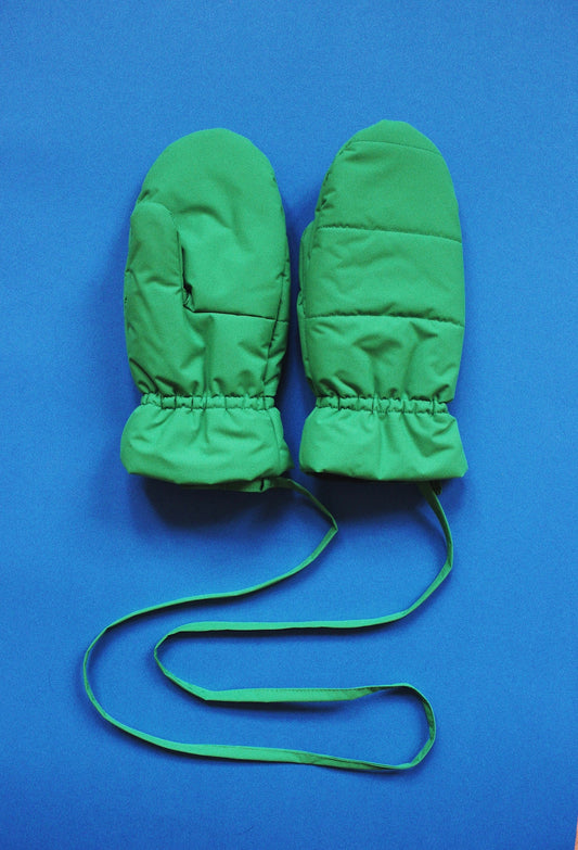 Pillow Puffer mittens on Strings in Green