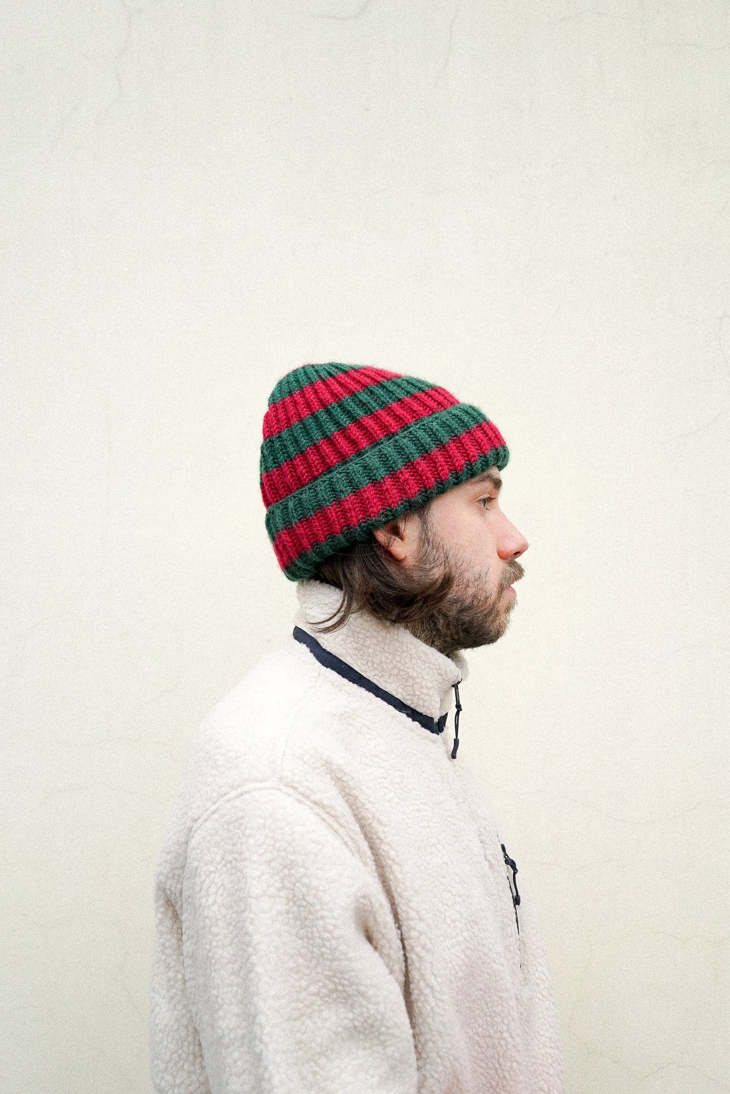 Woolen beanie hat in burgundy and green