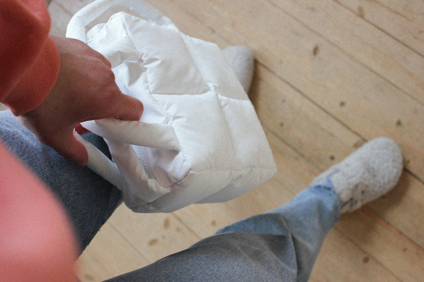 Mini Pillow Puffer Essential bag in White