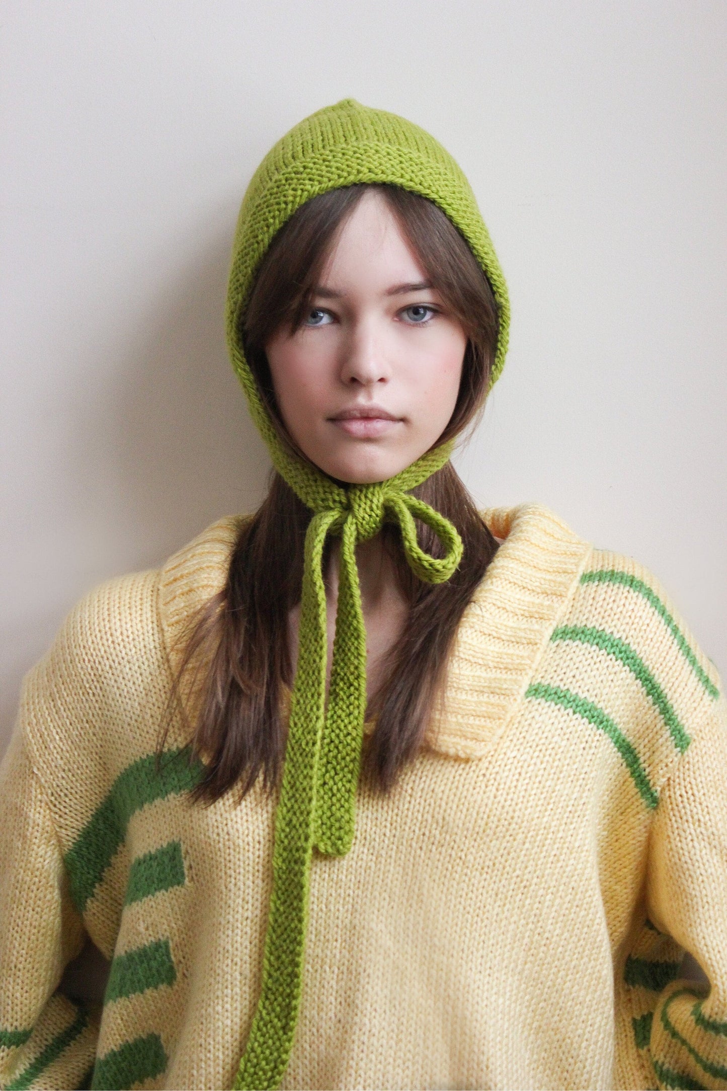 Hand-knitted Adult Bow Tie Bonnet hat in Light Green