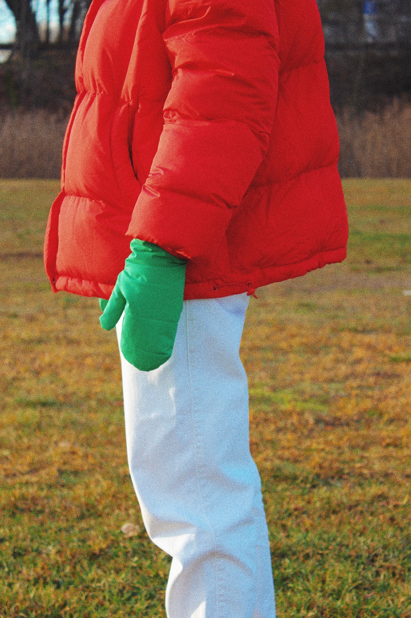 Pillow Puffer mittens on Strings in Green