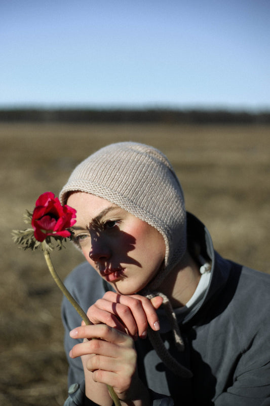 Hand-knitted Adult Bow Tie Bonnet hat in Beige