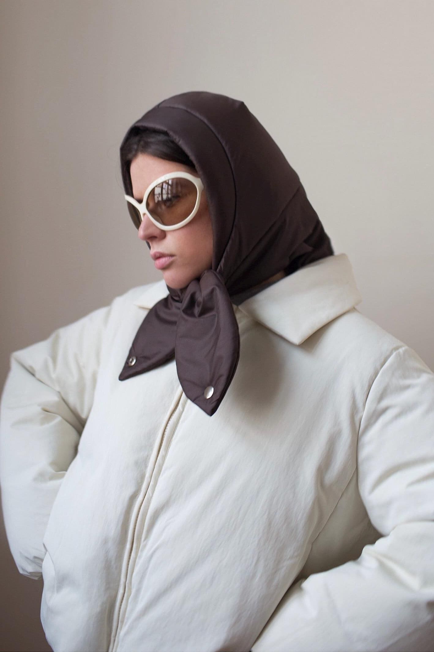 Pillow Puffer Headscarf - Balaclava in Brown