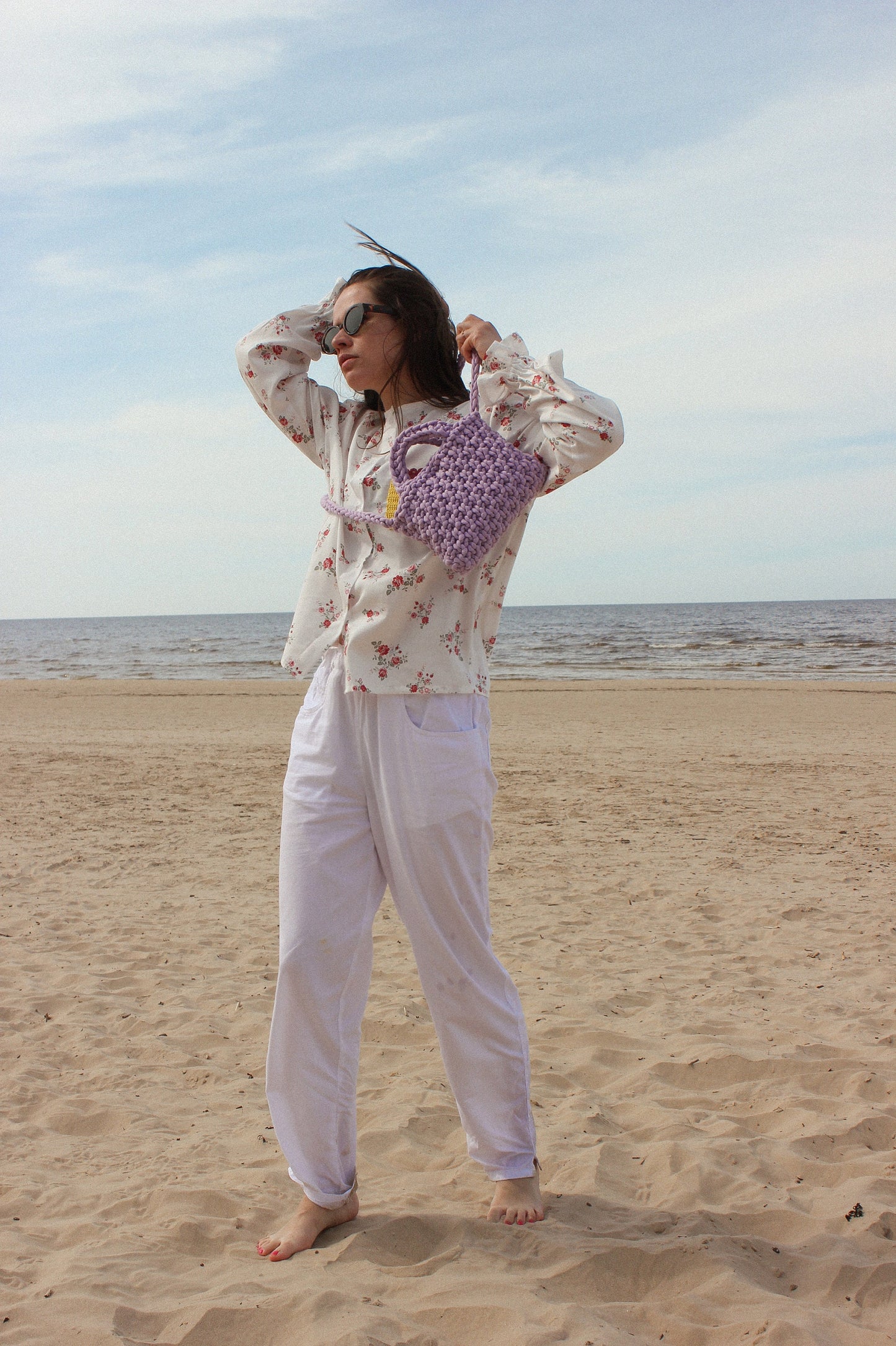 Сoarse knitted crossbody bag in lilac lavender, tote bag