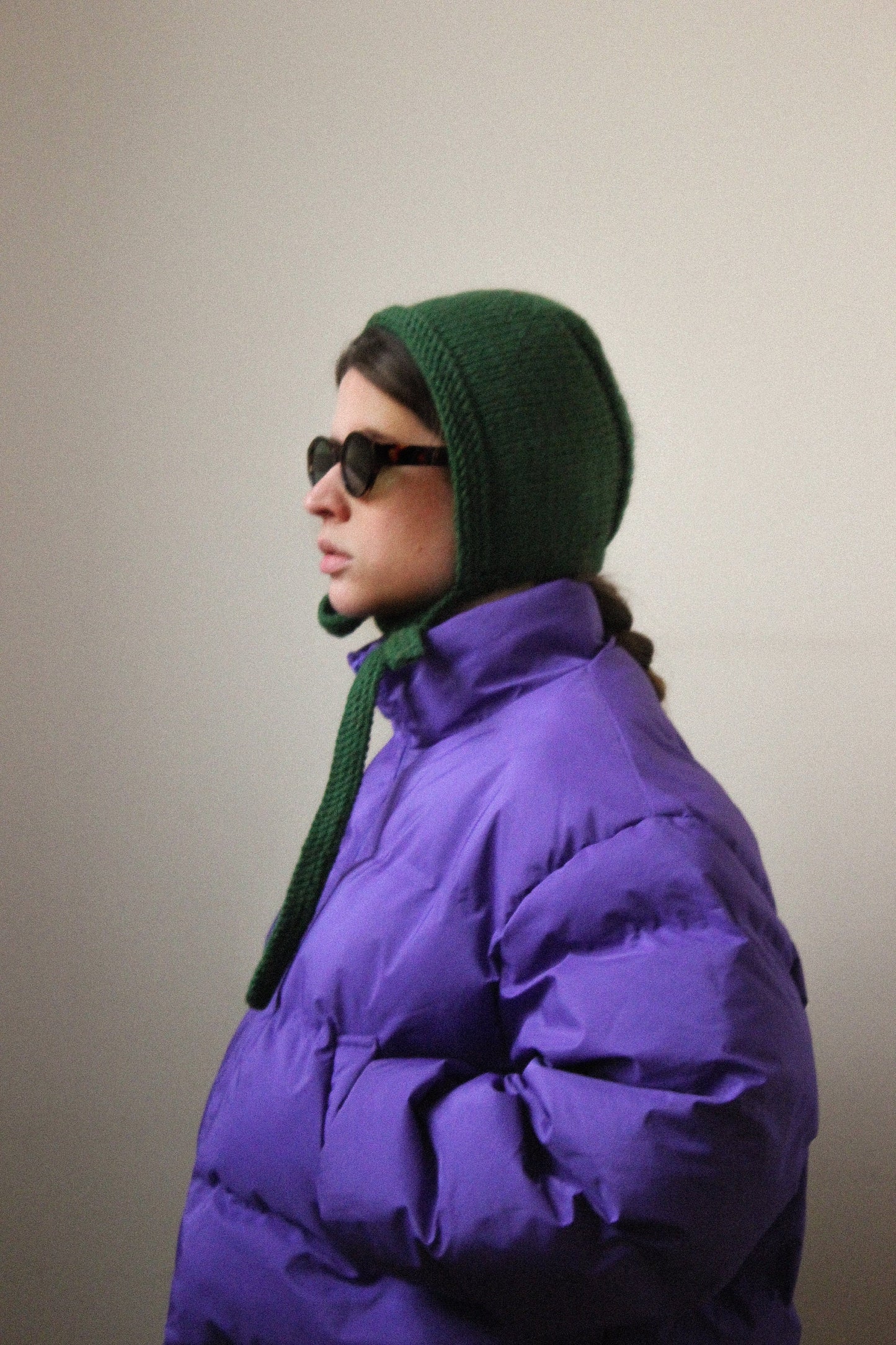 Hand-knitted Adult Bow Tie Bonnet hat in Green