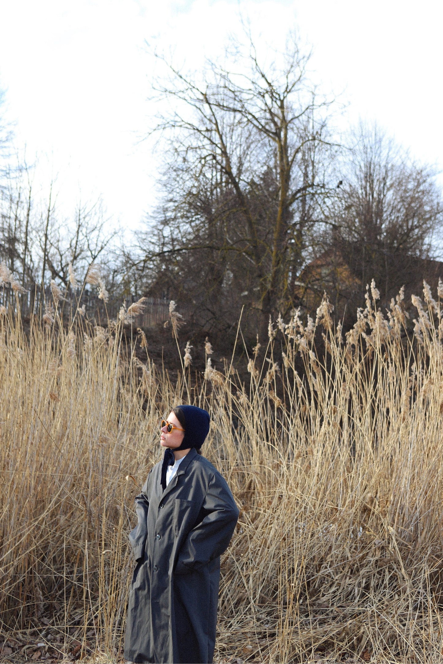 Hand-knitted Adult Bow Tie Bonnet hat in Navy