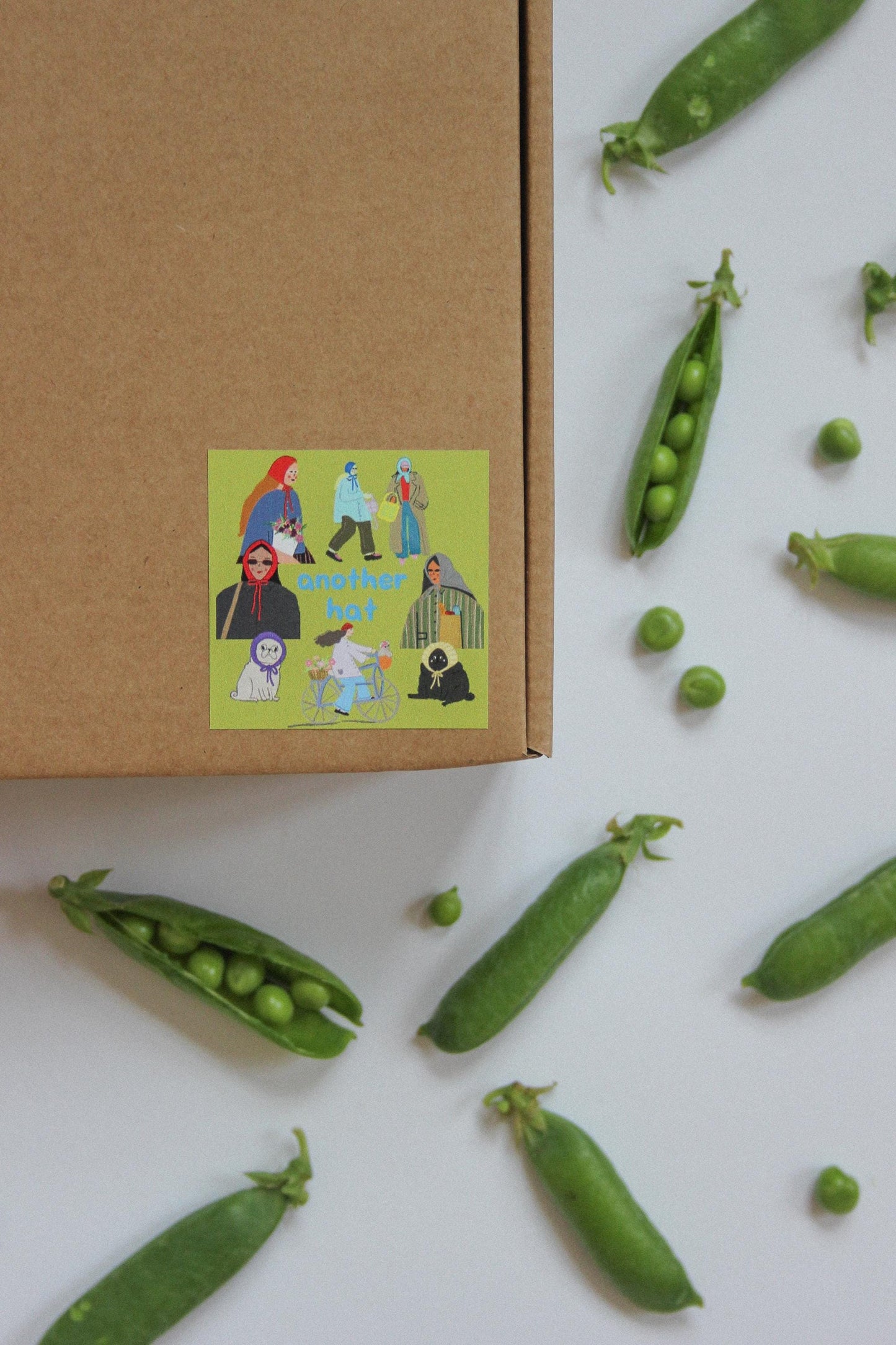 Hand - knitted Mesh Floral Mohair Melange Headscarf in Charcoal Gray