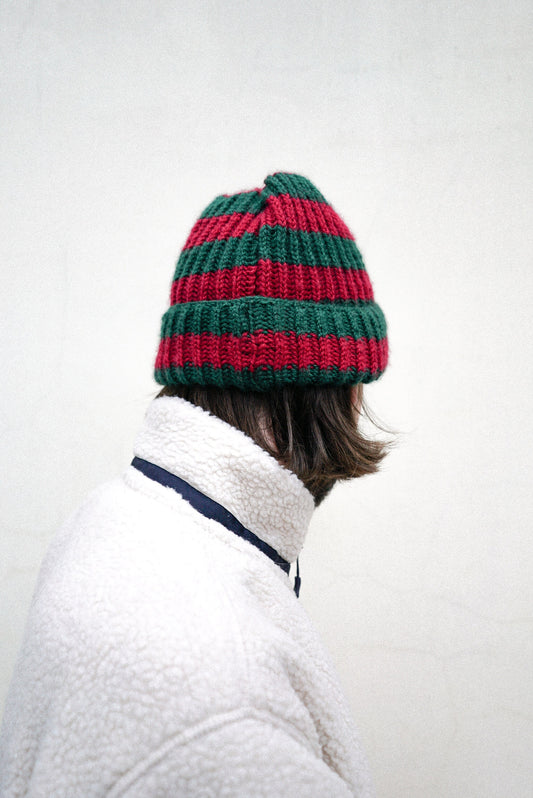 Woolen beanie hat in burgundy and green