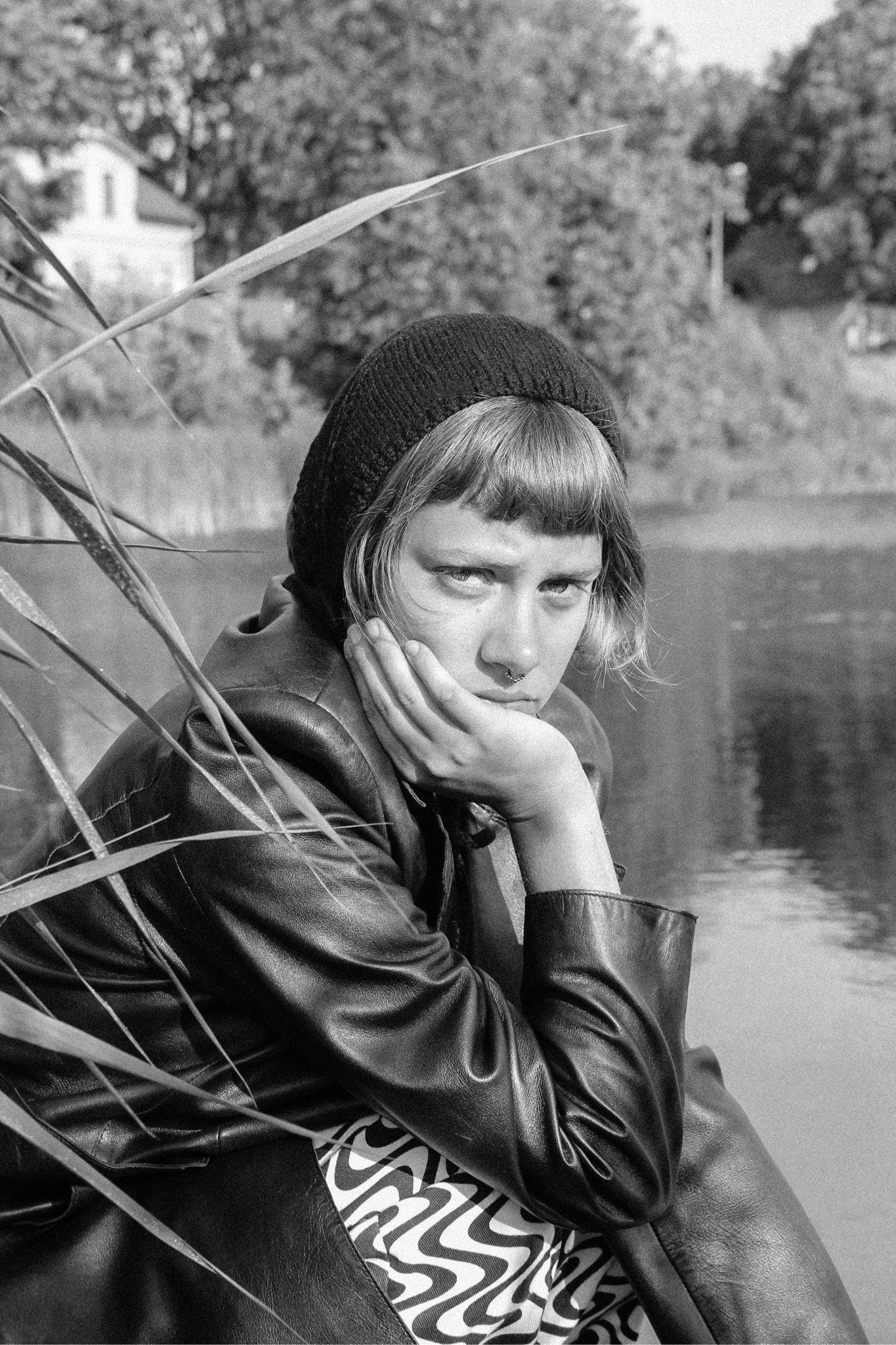 Handknitted Adult Bow Tie Bonnet in Black