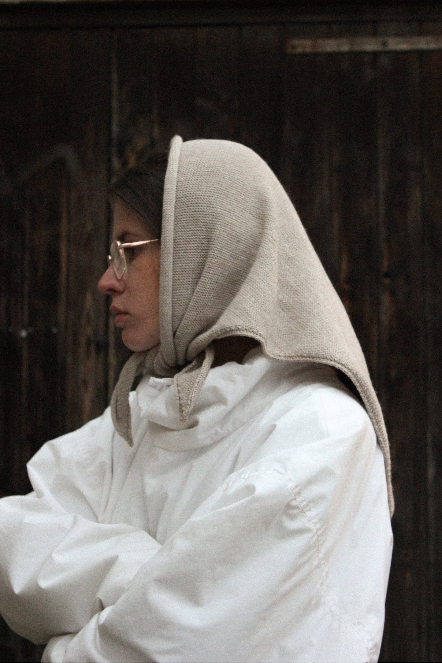 Handcrafted headscarf in Beige