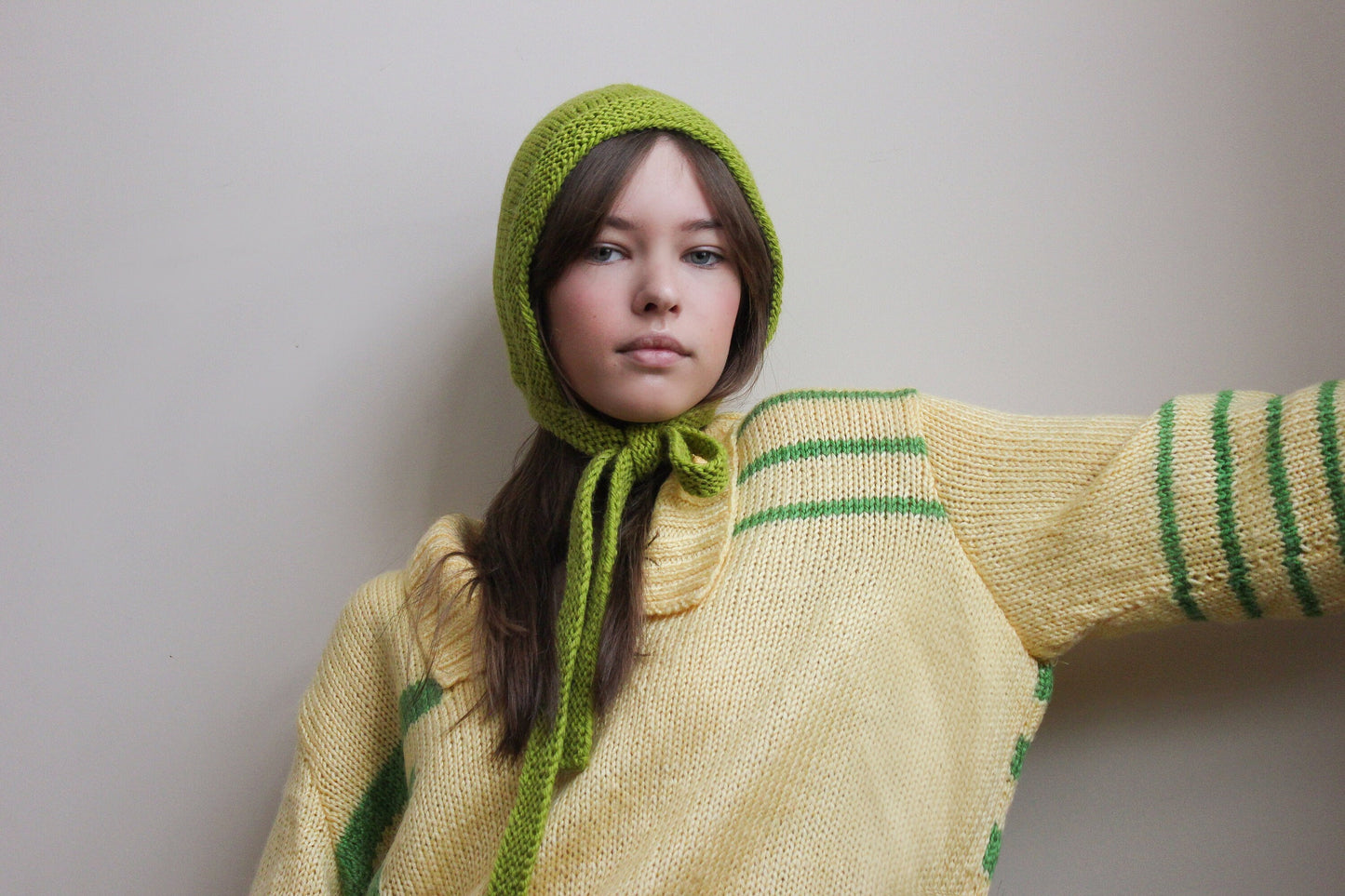 Hand-knitted Adult Bow Tie Bonnet hat in Light Green