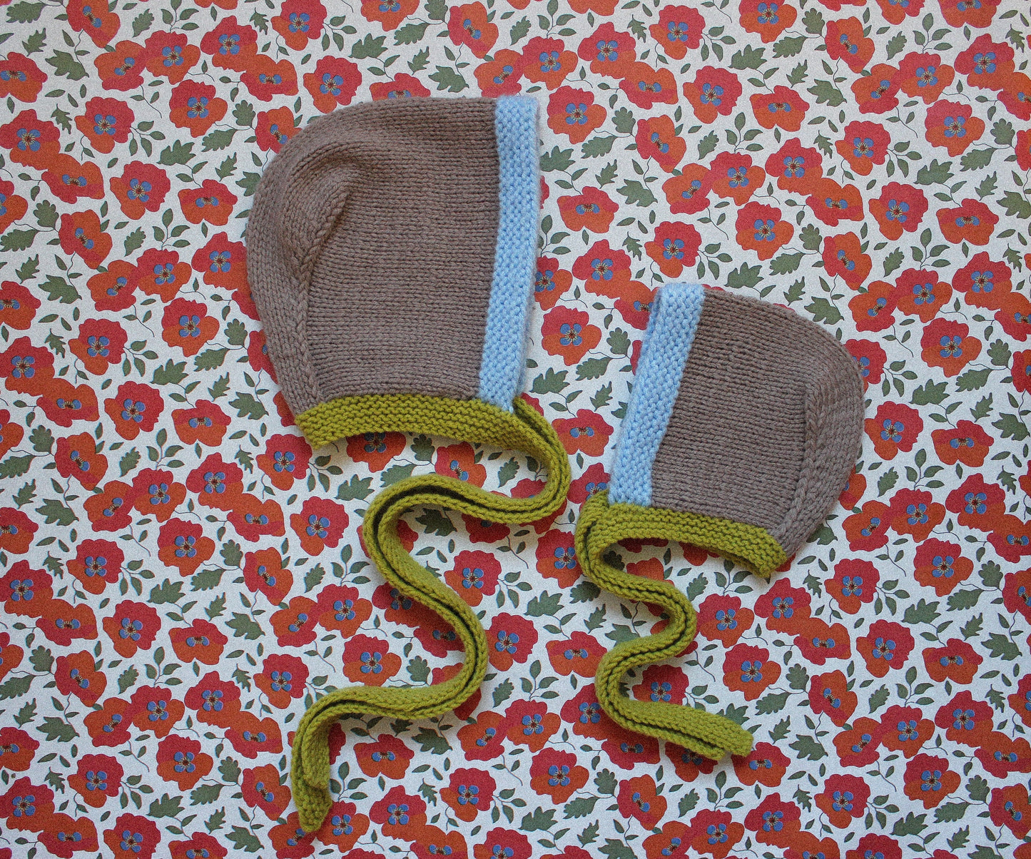 Mom + Baby Hand - Knitted Chunky Bonnet Combo Matching Set