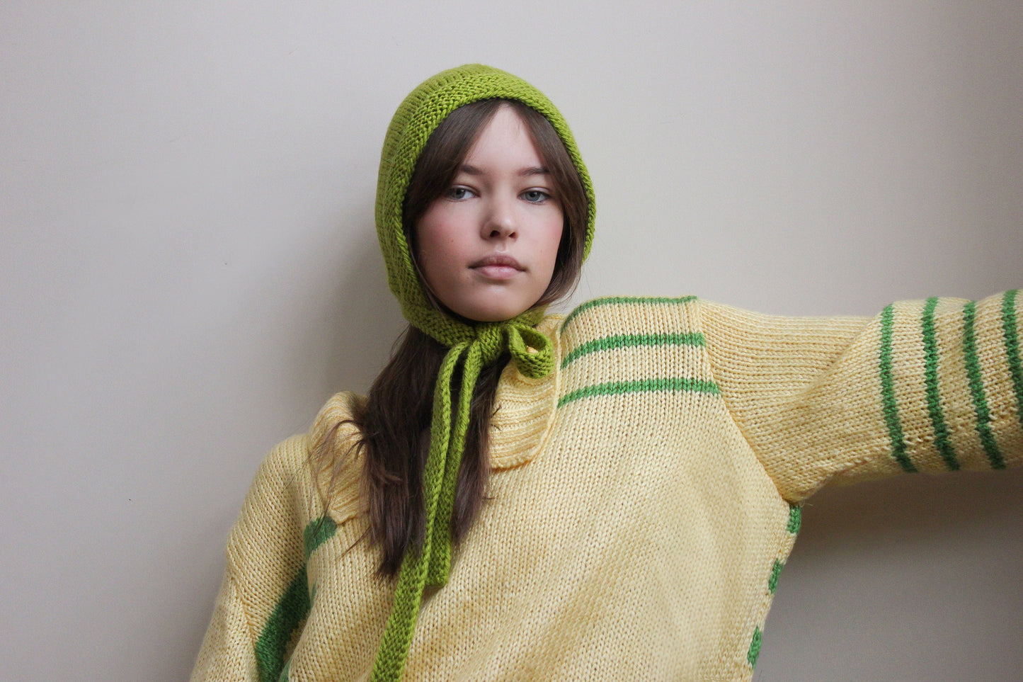 Hand-knitted Adult Bow Tie Bonnet hat in Light Green