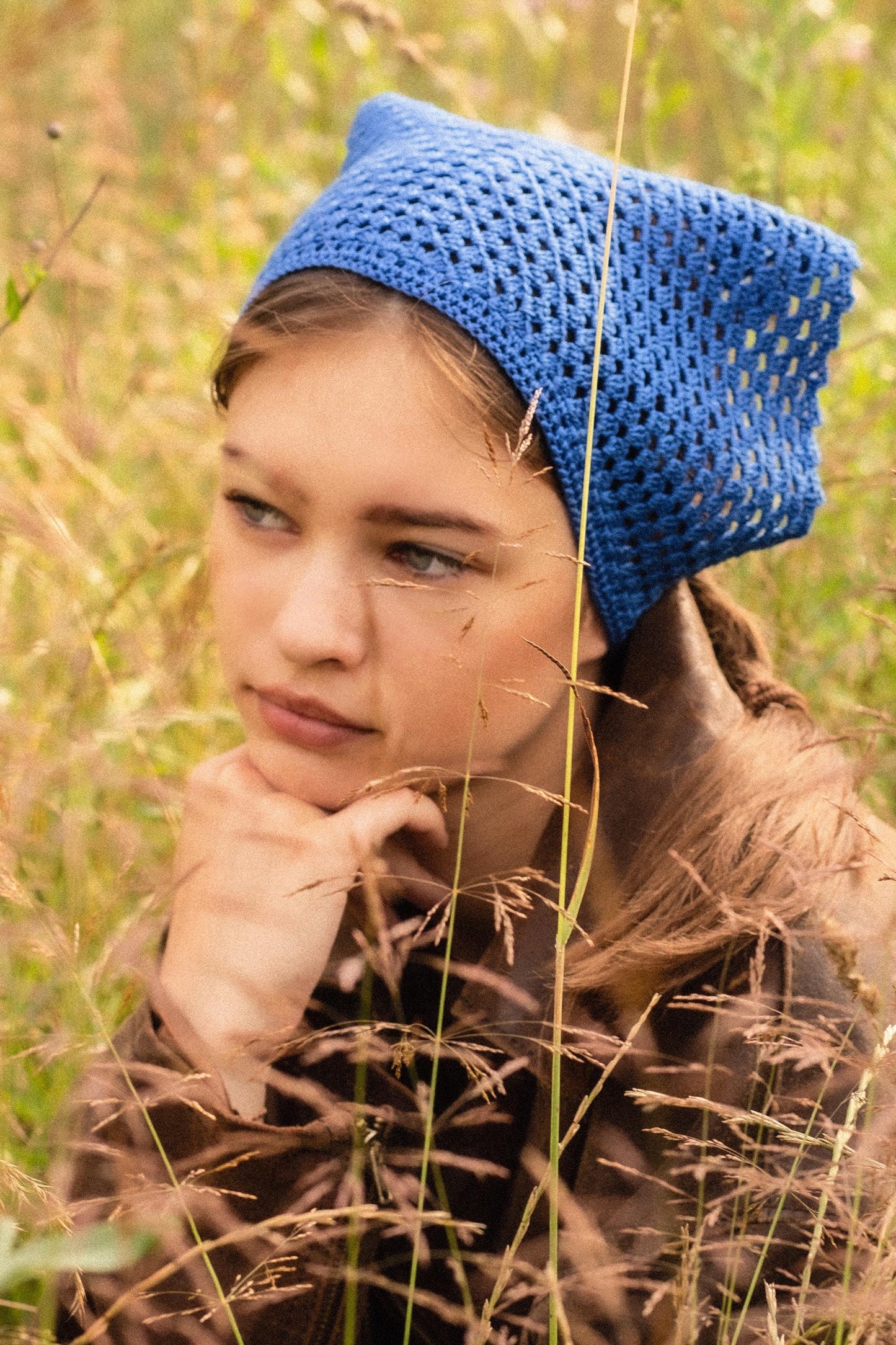 Crochet Mesh Headscarf in Blue