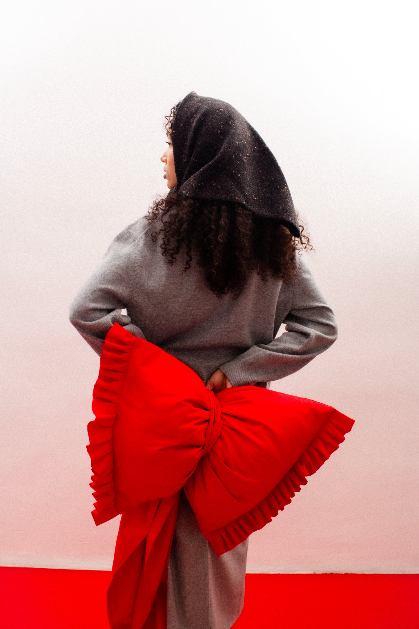 Hand-knitted Speckled Tweed Wool Headscarf in Black