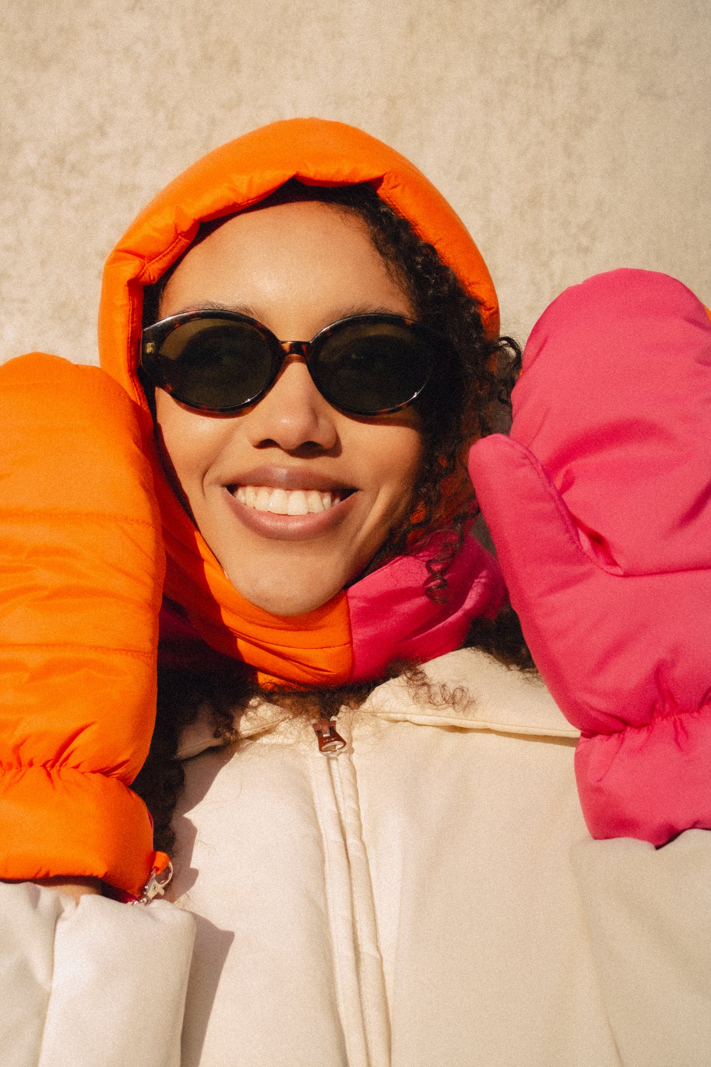 Bicolor Pillow Puffer Mittens on Strings in Orange & Hot Pink