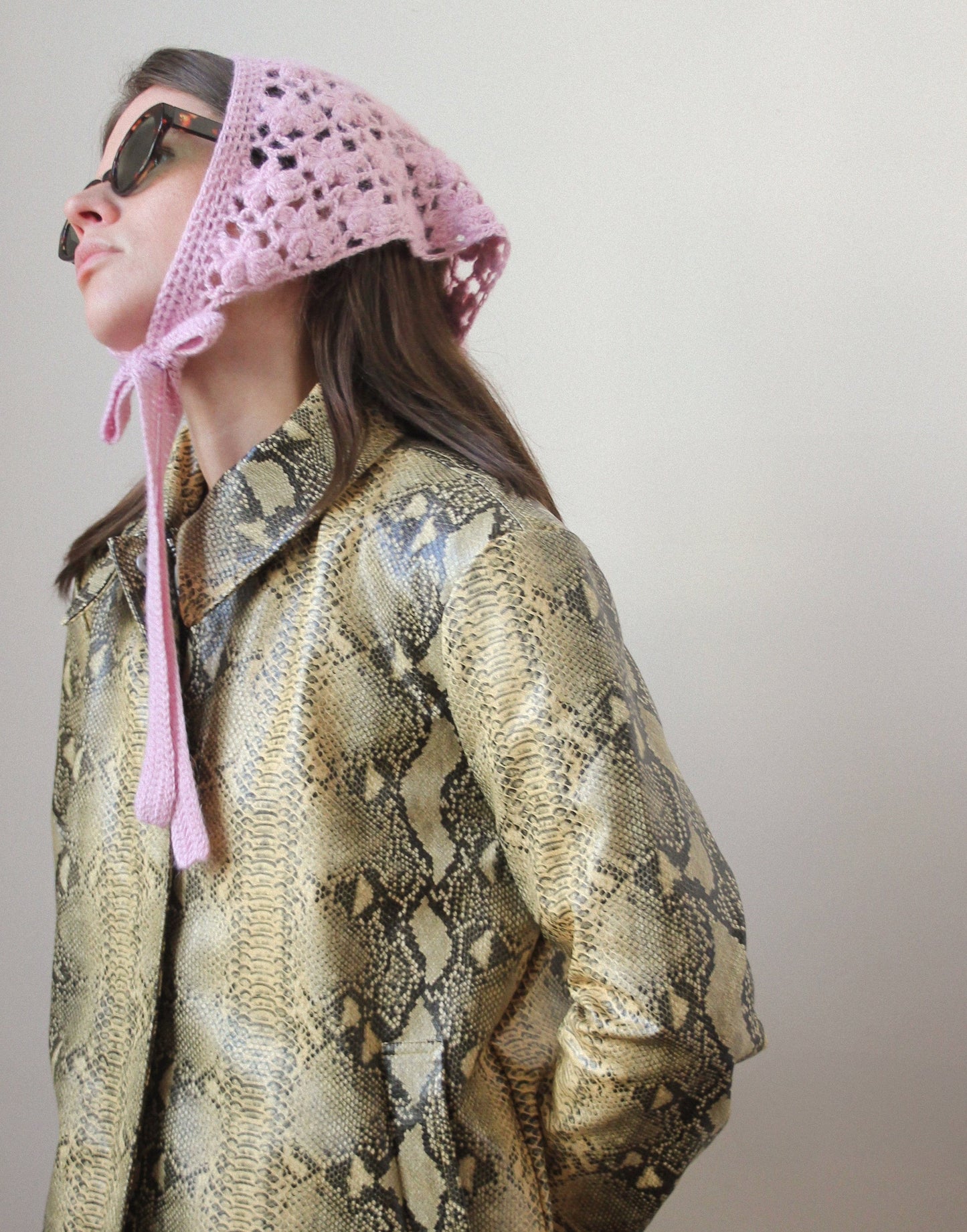 Hand-knitted Mesh Floral Mohair Headscarf in Powder Rose