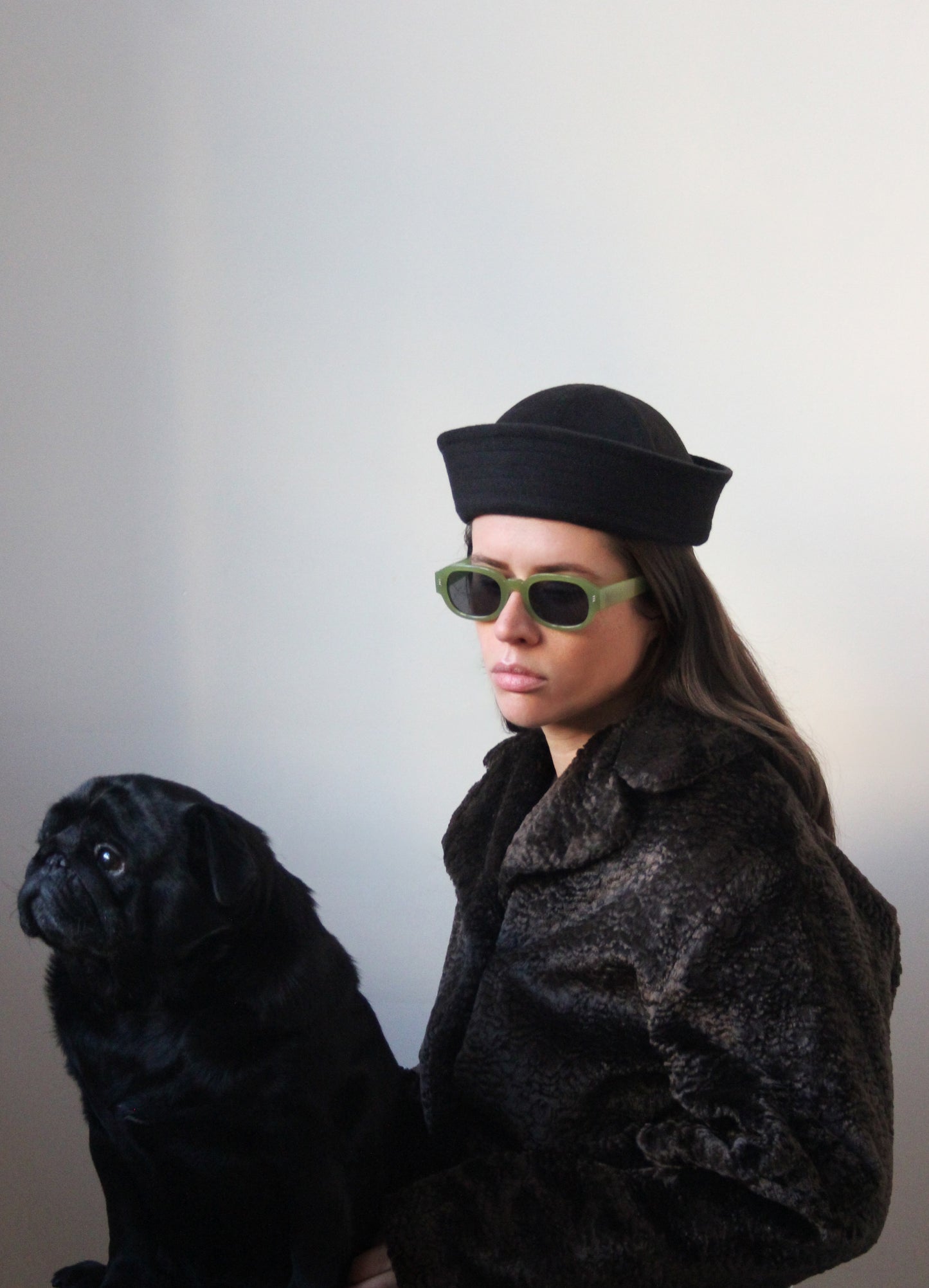 Drape Marine Pillbox in Black