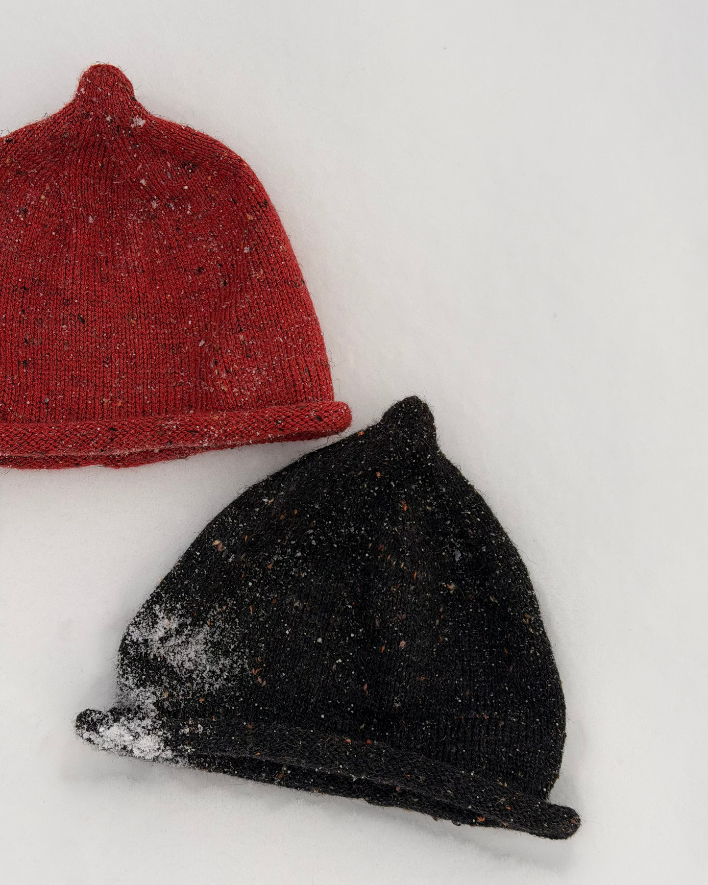 Speckled Tweed Teletubby Hat in Brick Red