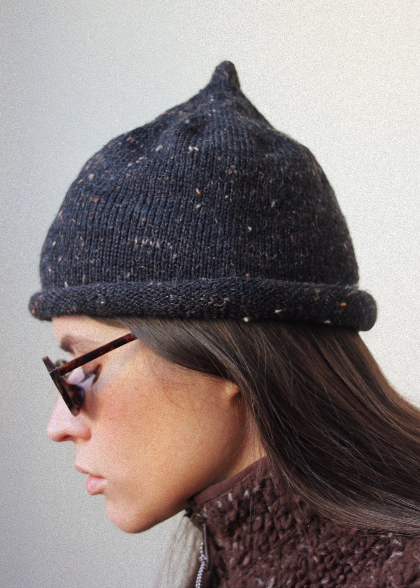Speckled Tweed Teletubby Hat in Black