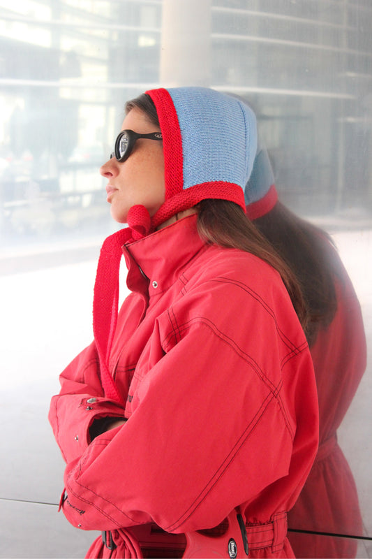 Chunky Bonnet hat in Red & Baby Blue