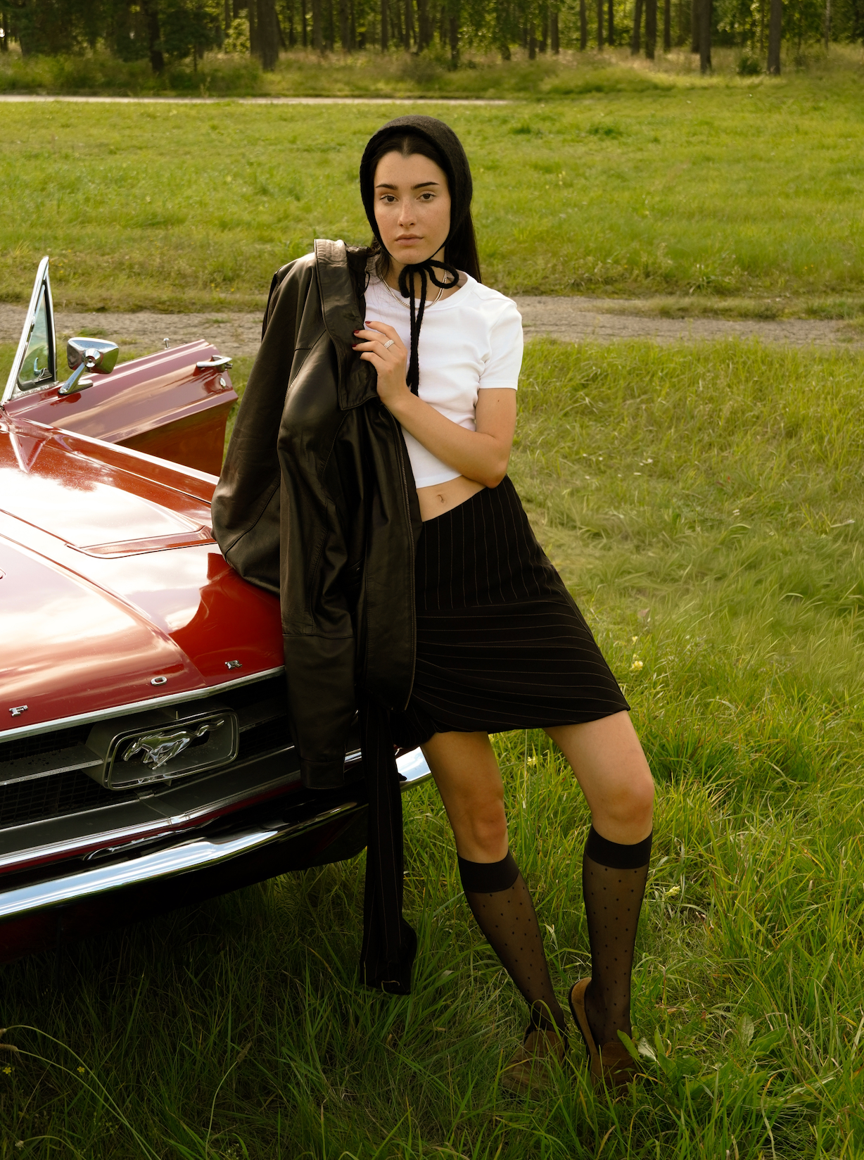 Hand - knitted Mohair Bow-Tie Headband in Black