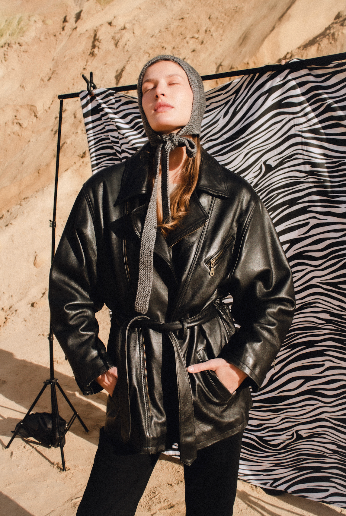 Hand - knitted Bow Tie Mohair Bonnet in Gray Melange