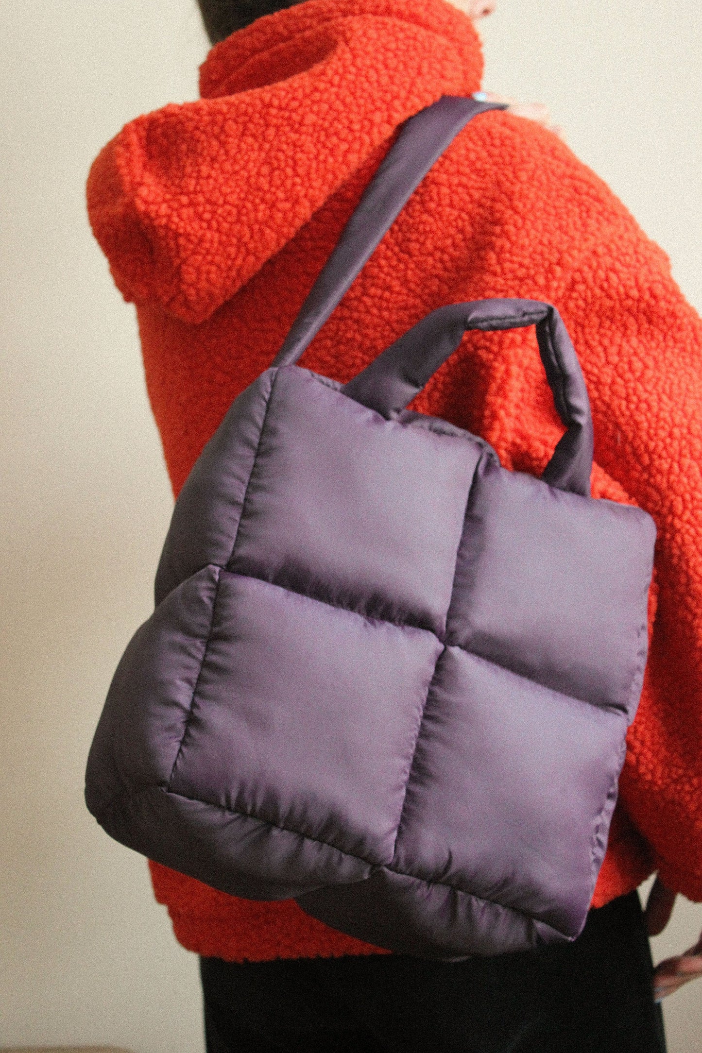 Pillow Puffer Bag in Purple