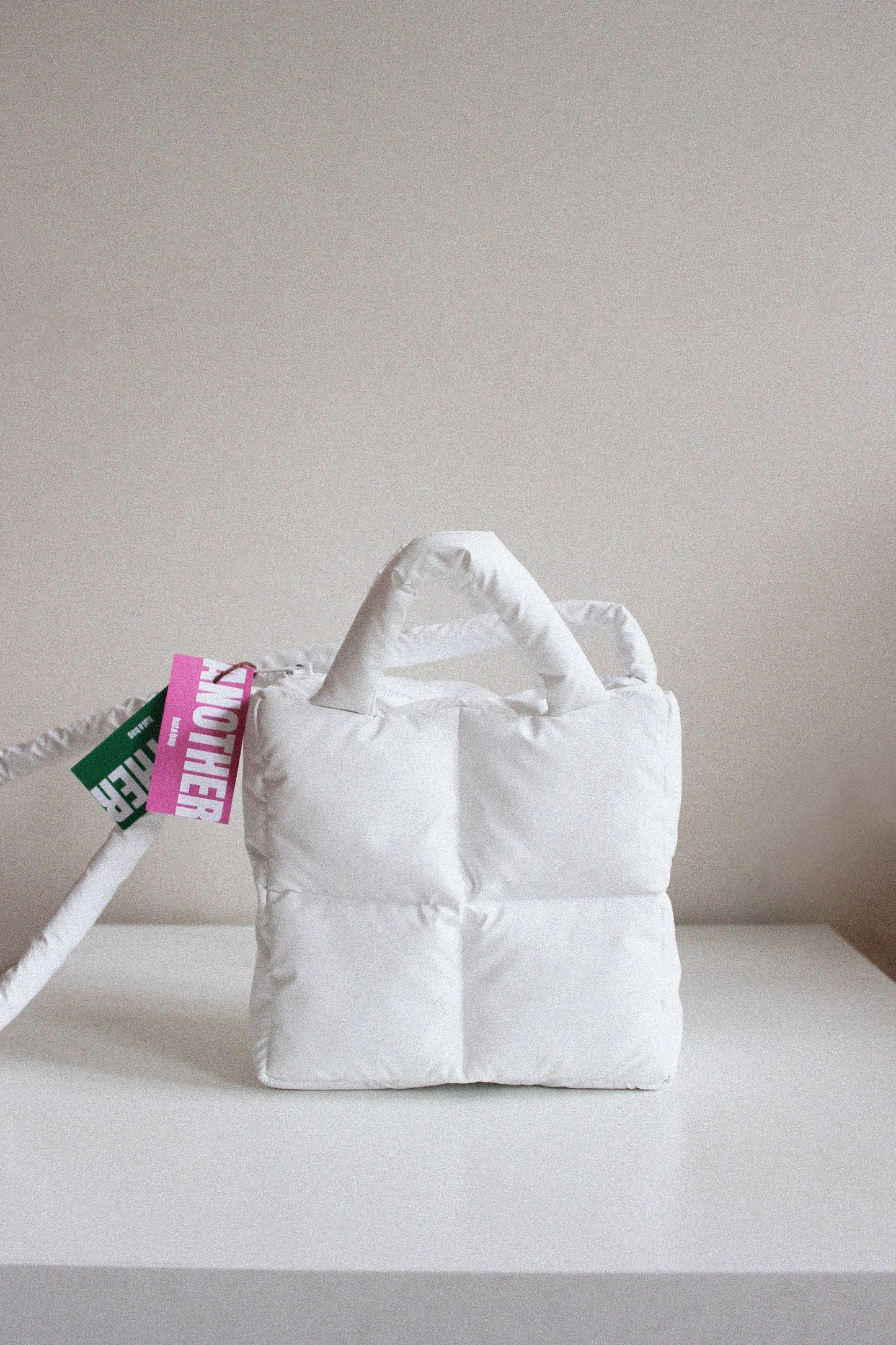 Mini Pillow Puffer Essential bag in White