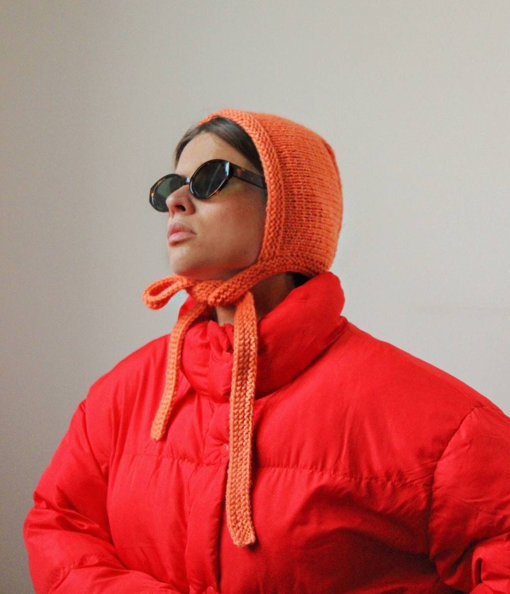 Hand-knitted Adult Bow Tie Bonnet Woolen hat in juicy mandarin