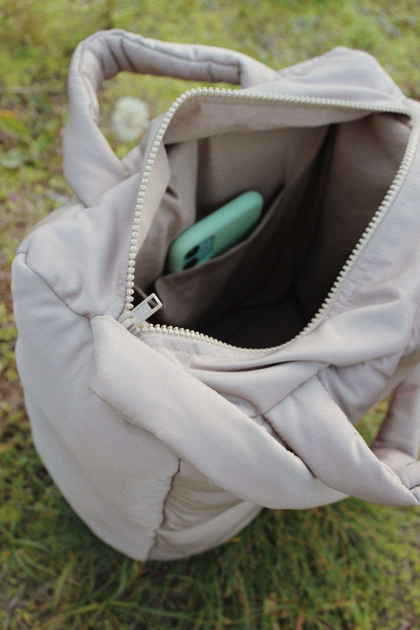 Pillow Puffer Bag in Beige