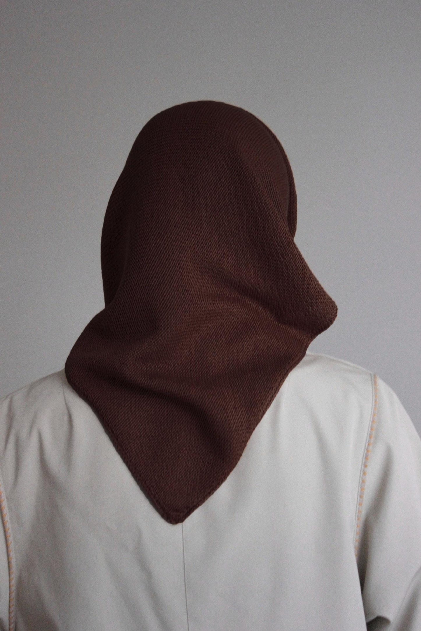 Handcrafted headscarf in Brown