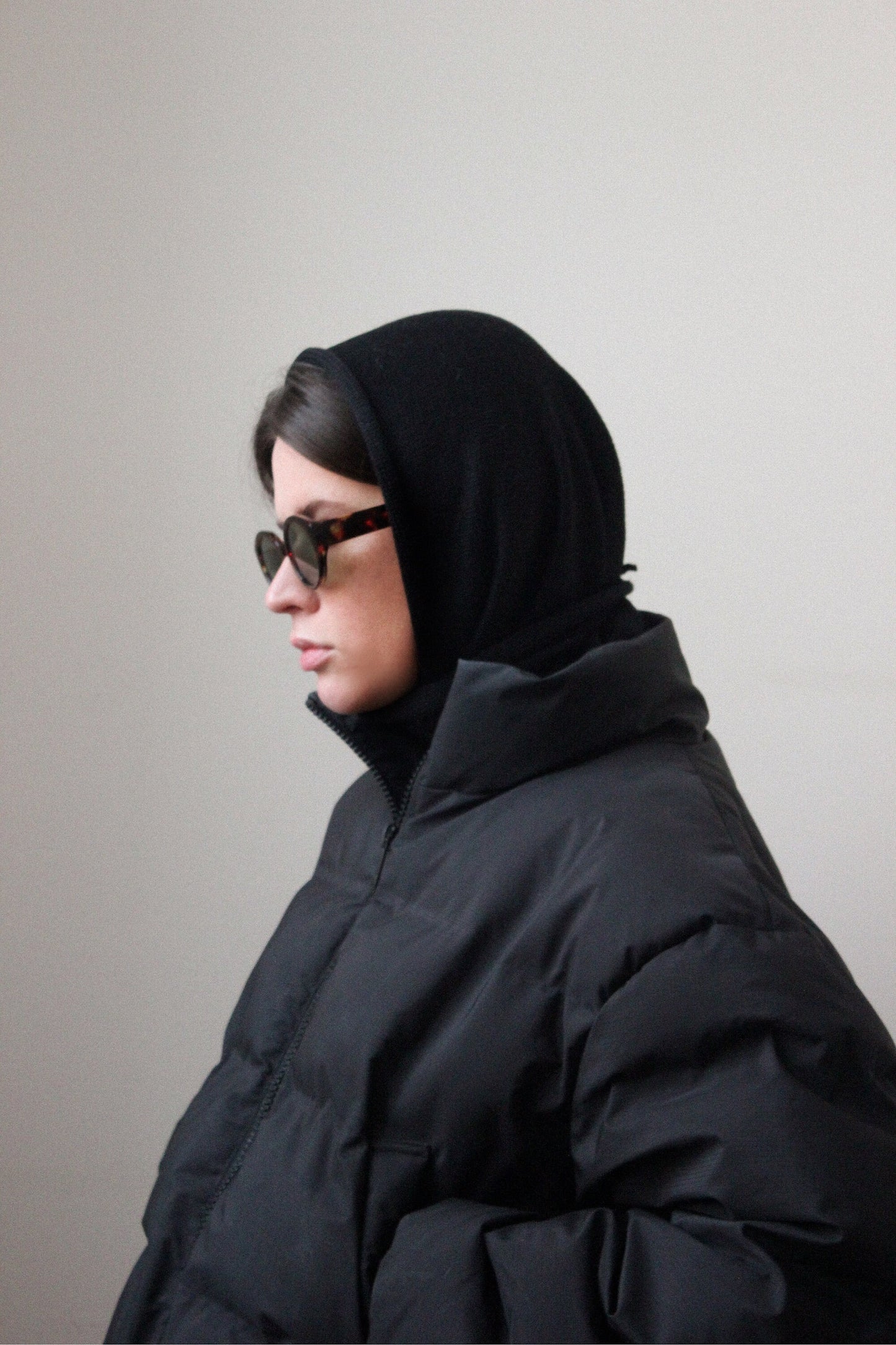 Hand - knitted Headscarf in Black