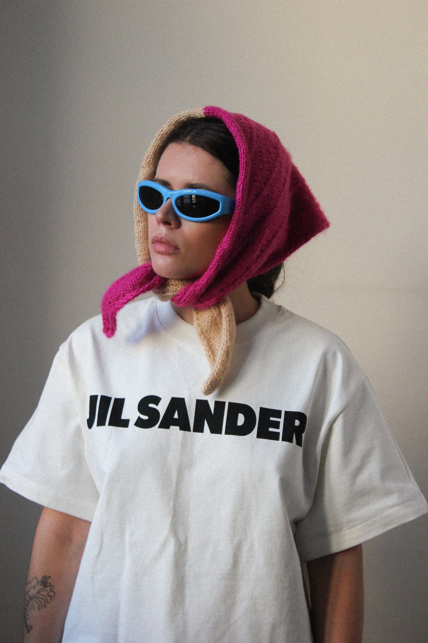 Hand - knitted Mohair Bicolour Headscarf in Crimson & Cream Beige