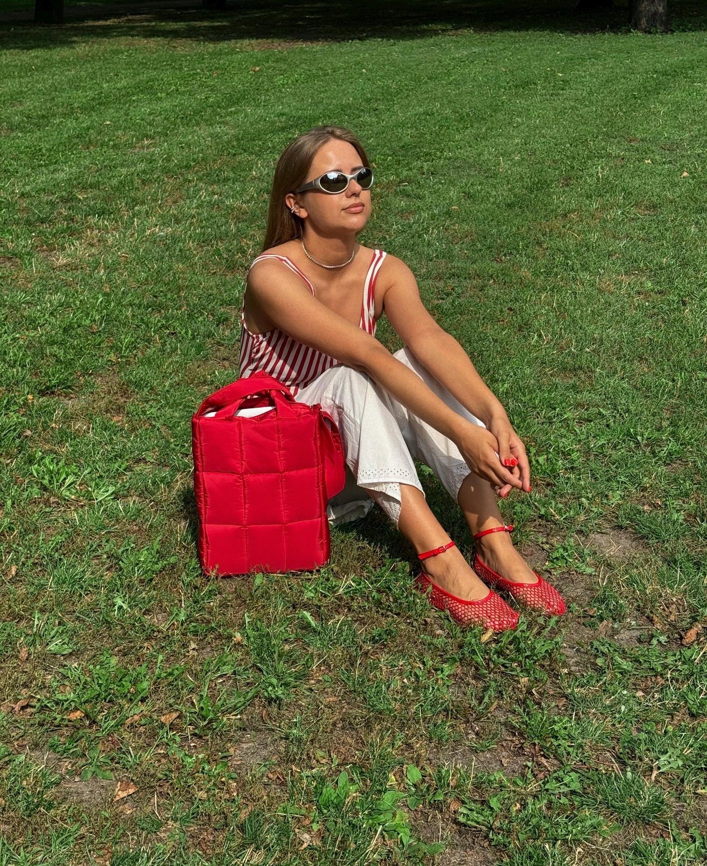 Pillow Puffer Laptop Bag in Red