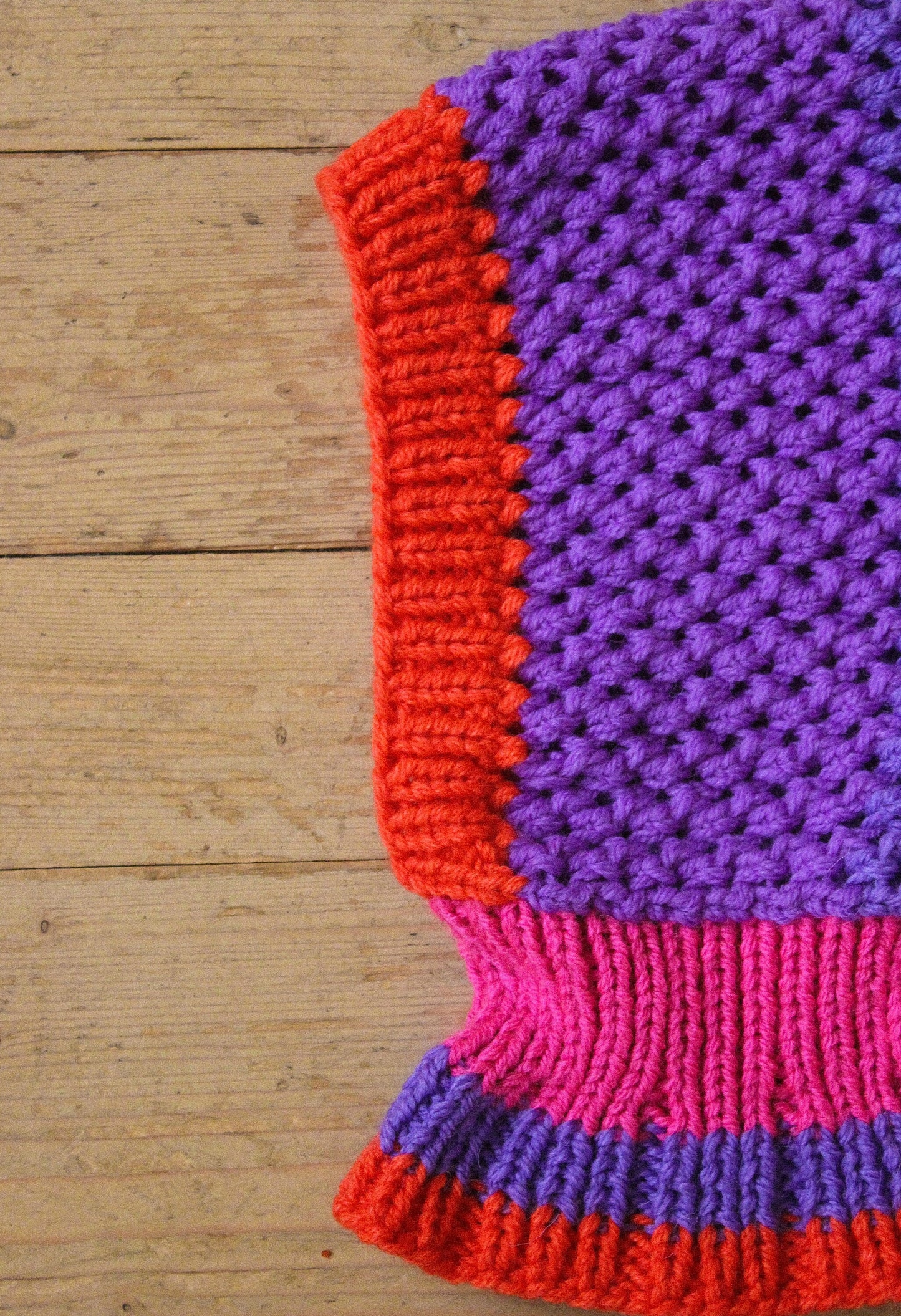 Demi - Season Balaclava in Multi Purple