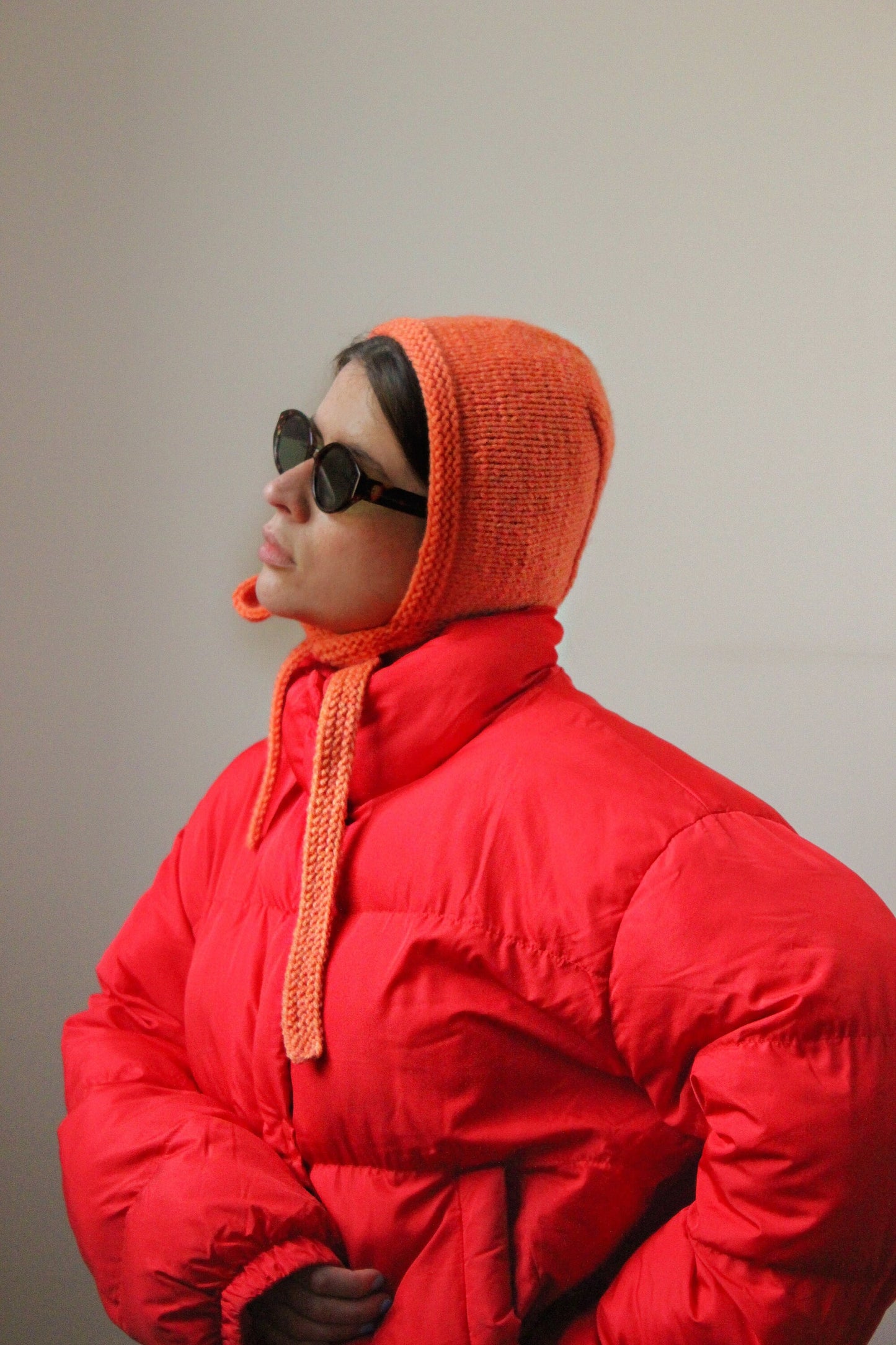 Hand-knitted Adult Bow Tie Bonnet Woolen hat in Orange