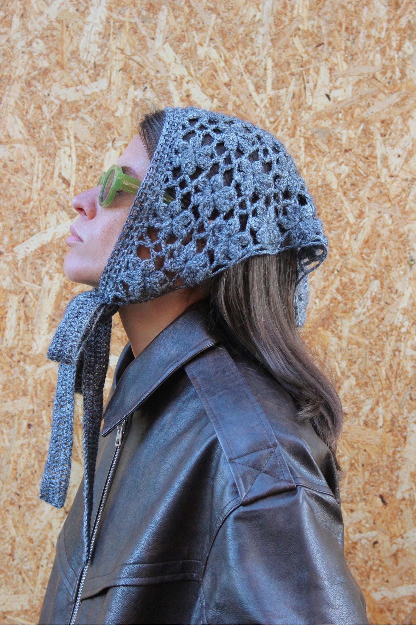 Hand - knitted Mesh Floral Mohair Melange Headscarf in Charcoal Gray