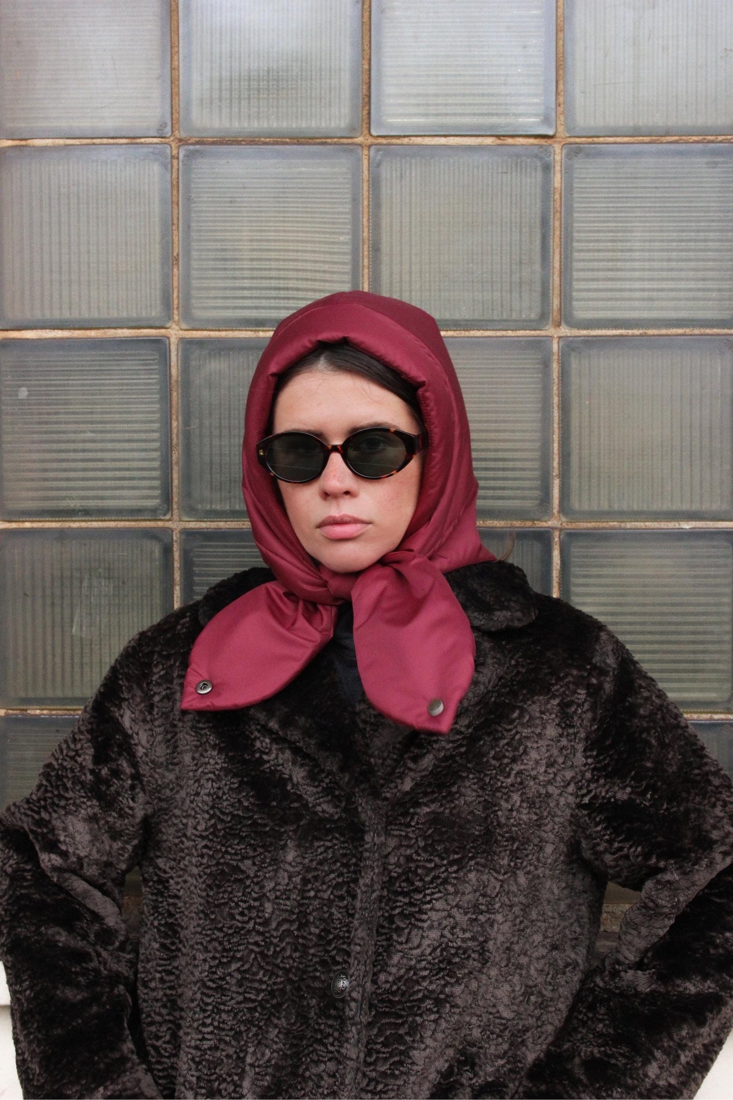 Pillow Puffer Headscarf - Balaclava in Burgundy