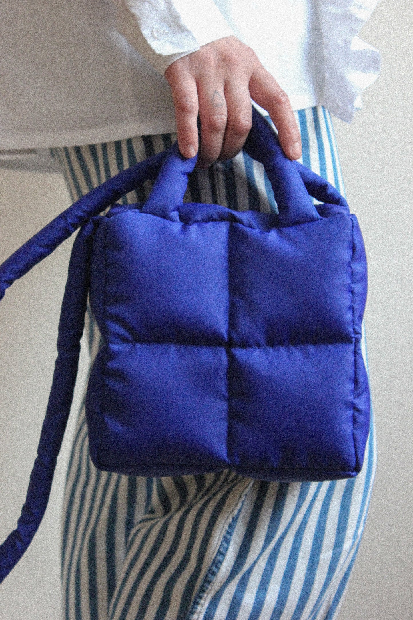 Mini Pillow Puffer Essential bag in Blue