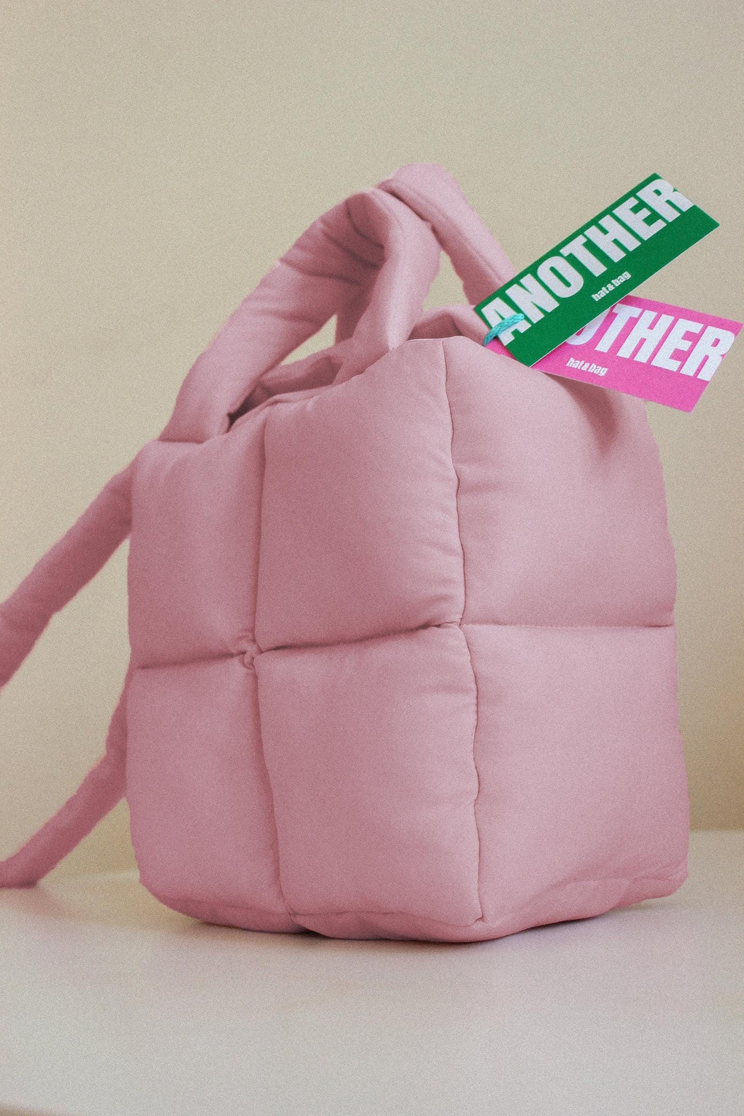 Mini Pillow Puffer Essential bag in Powder Pink