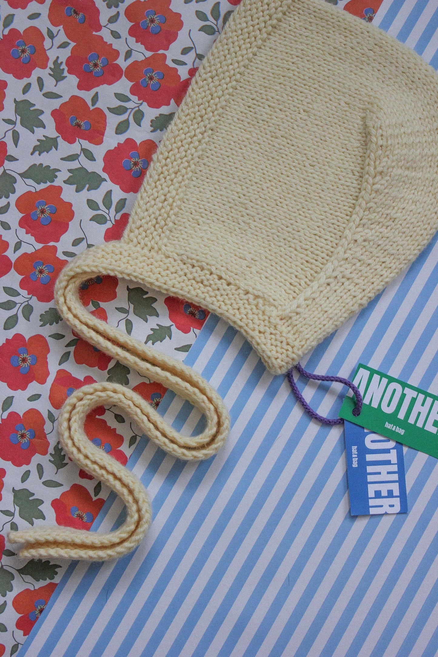 Hand-knitted Adult Bow Tie Bonnet hat in Light Yellow